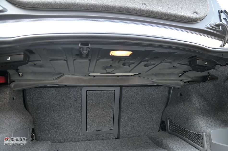 2011款宝马M3亚光磨砂板