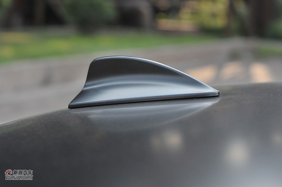 2011款宝马M3亚光磨砂板