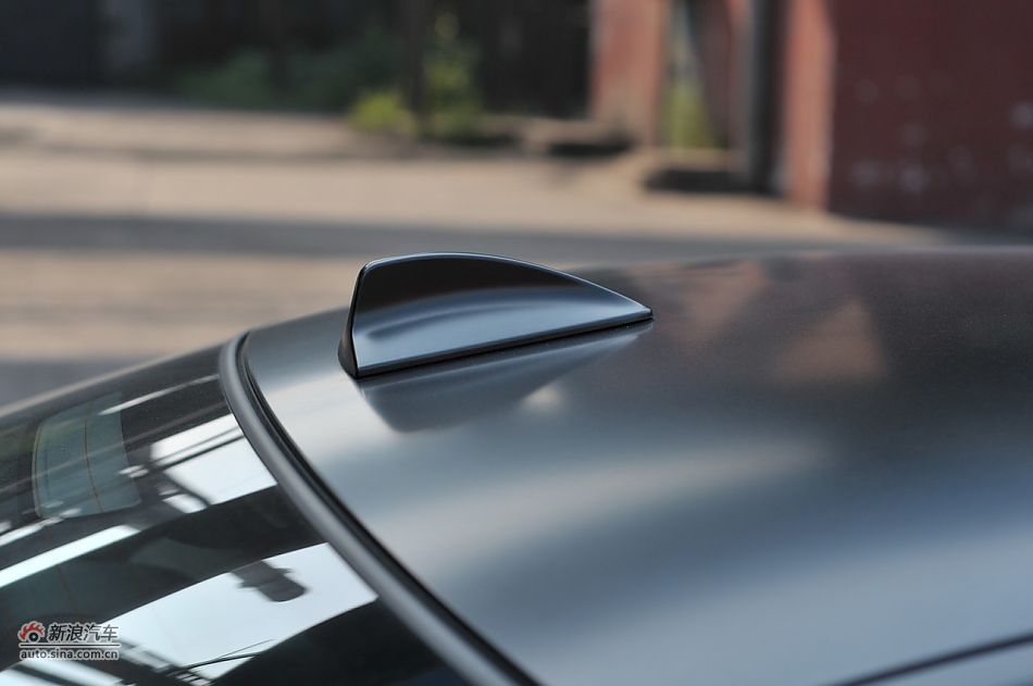 2011款宝马M3亚光磨砂板