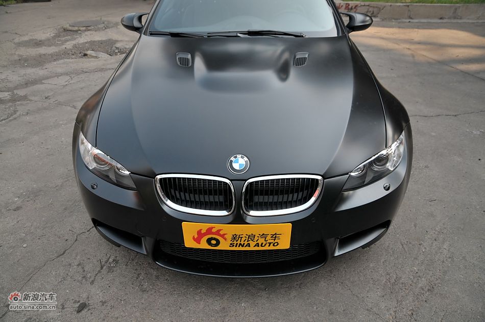 2011款宝马M3亚光磨砂板