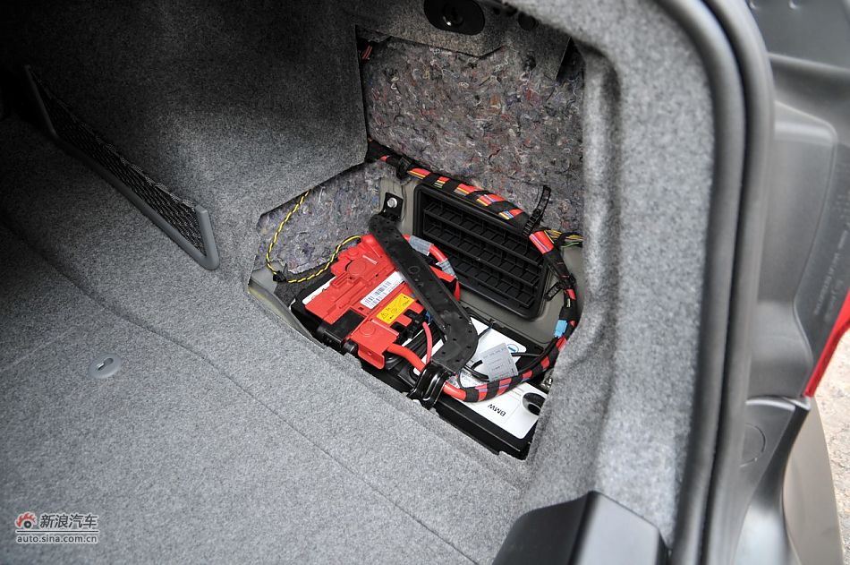 2011款宝马M3亚光磨砂板