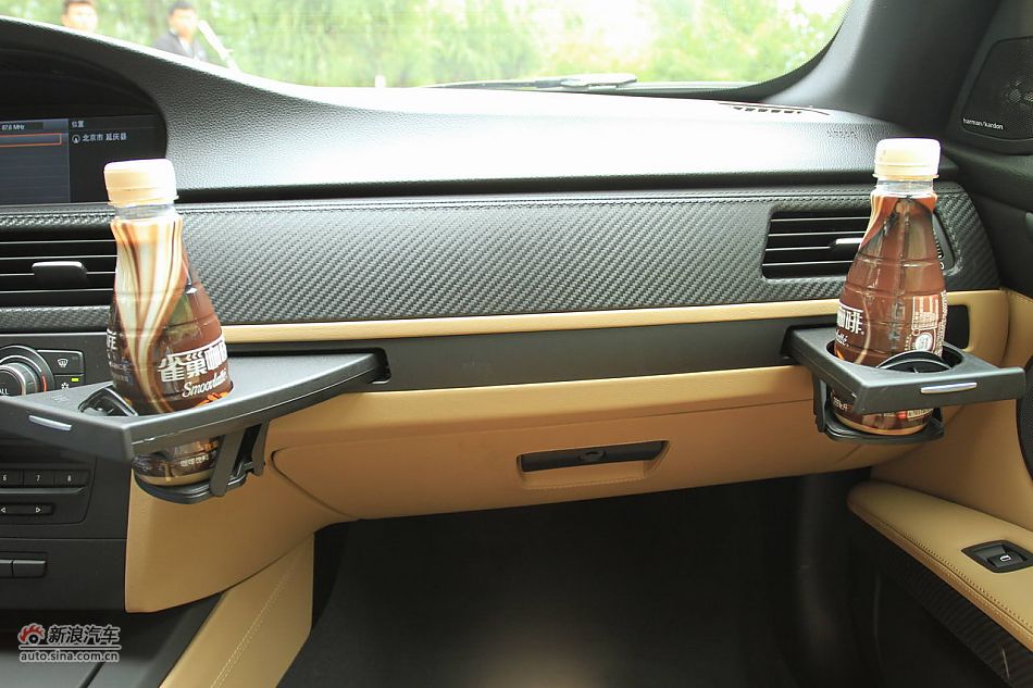 宝马M3碳纤车顶版