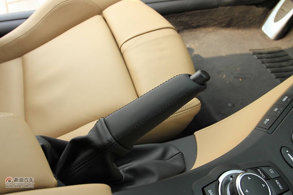 宝马M3碳纤车顶版