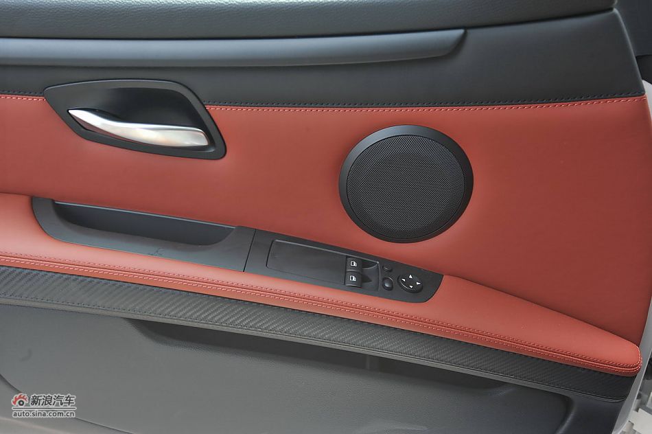 宝马M3碳纤车顶版