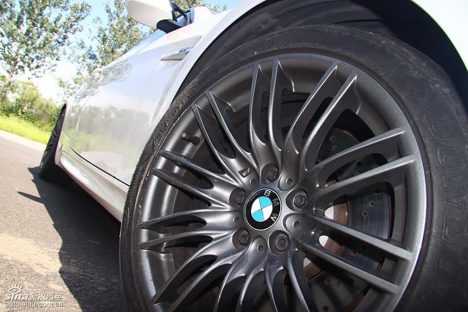 宝马M3试车实拍图外观
