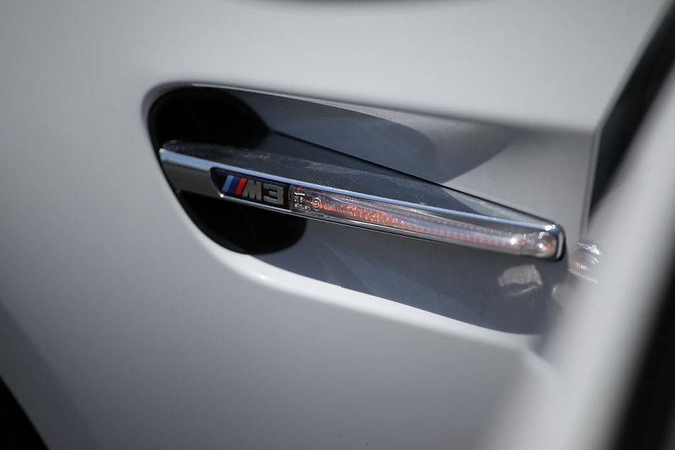 宝马M3外观图片