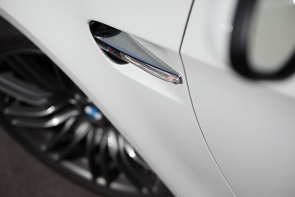 宝马M3外观图片