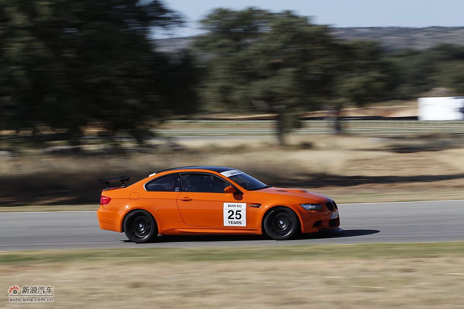 BMW M3 GTS 动态实拍