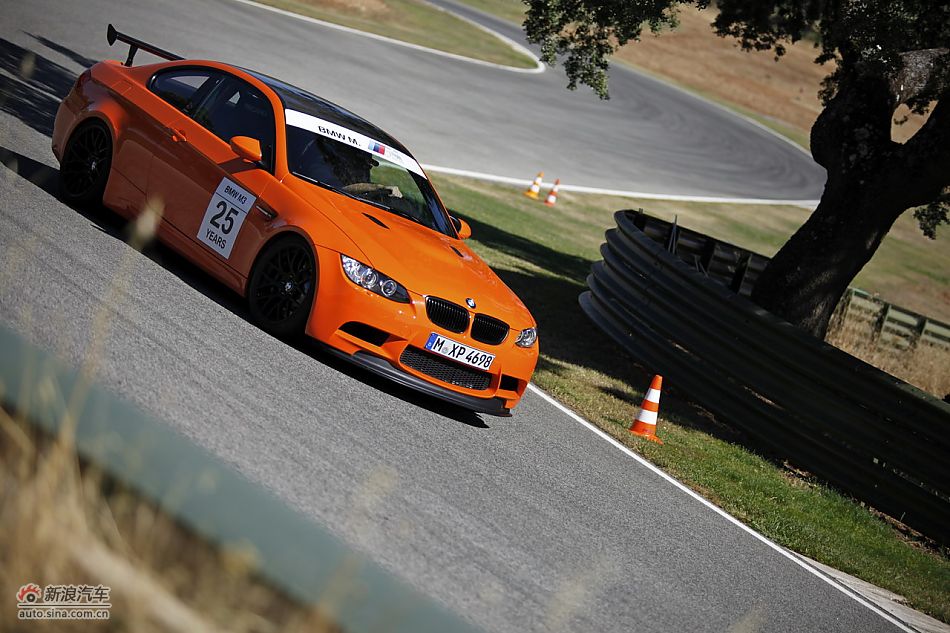 BMW M3 GTS 动态实拍
