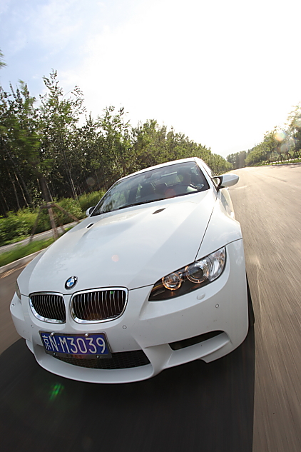 宝马M3外观图片