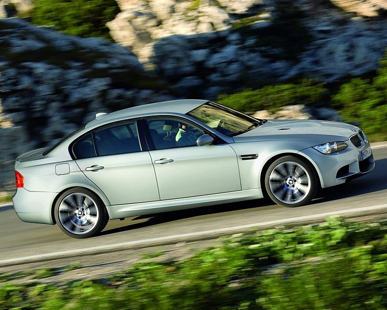 宝马M3外观图片