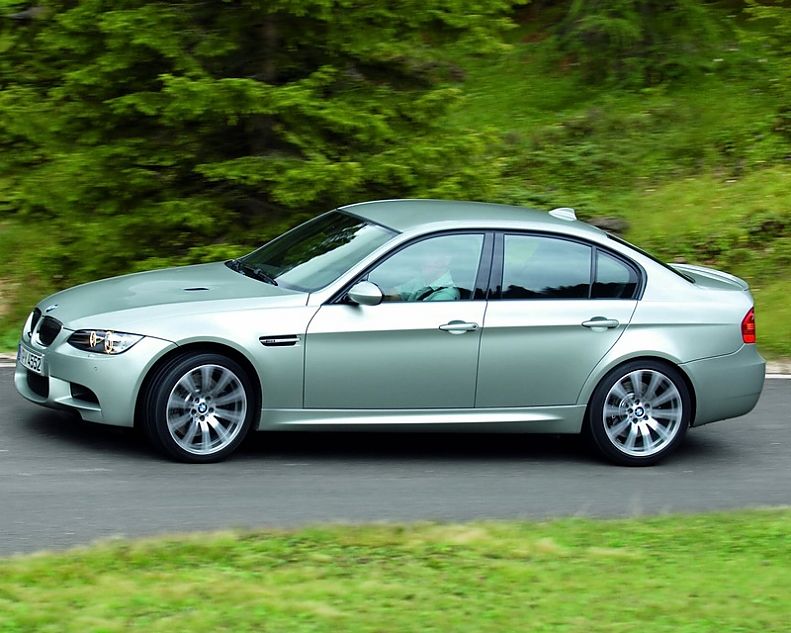 宝马M3外观图片