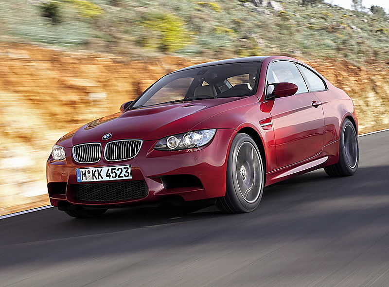 宝马2009款M3轿跑车外观及动态