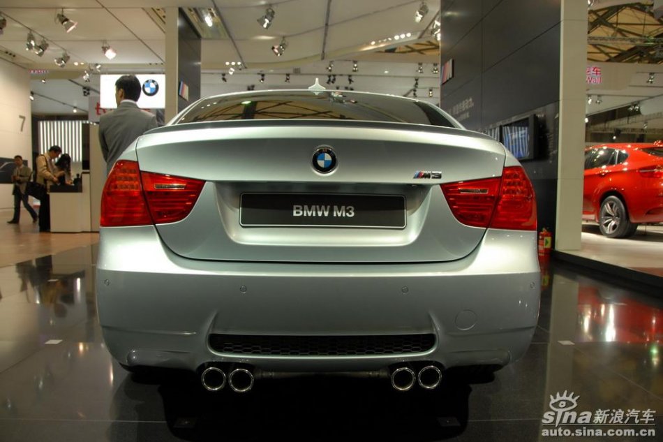 宝马M3