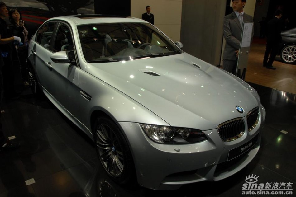 宝马M3