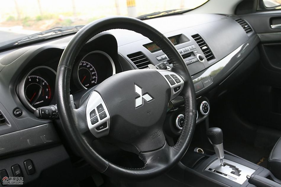 翼神2.0L旗舰型CVT