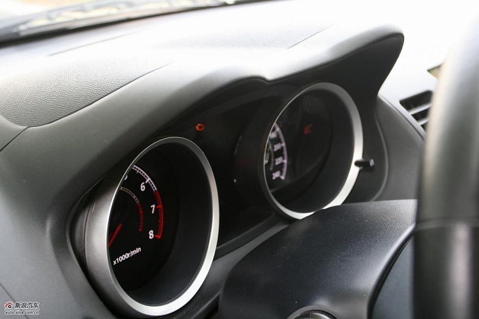 翼神2.0L旗舰型CVT