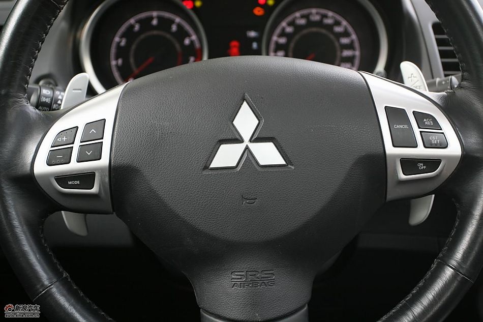 翼神2.0L旗舰型CVT