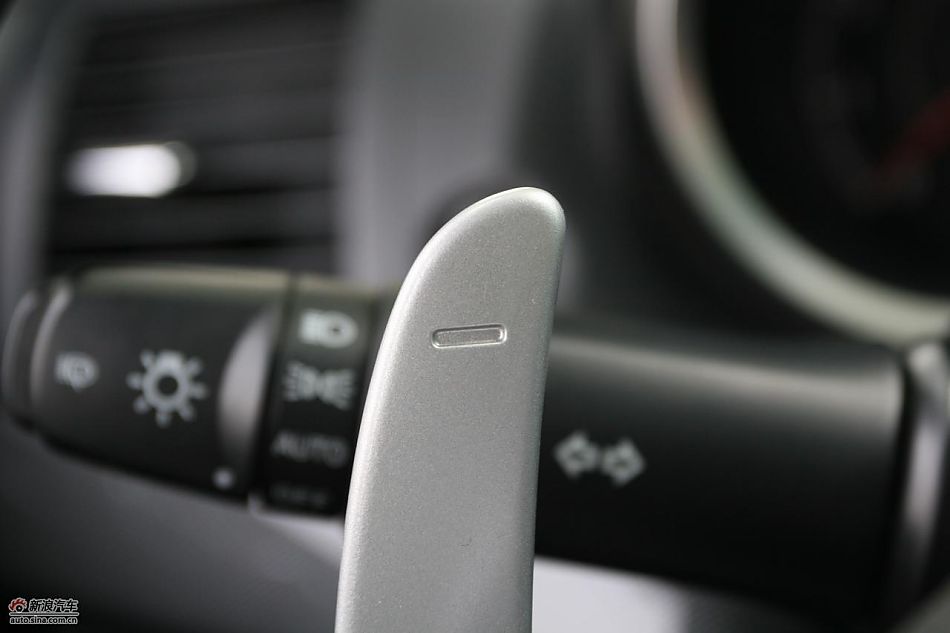 翼神2.0L旗舰型CVT