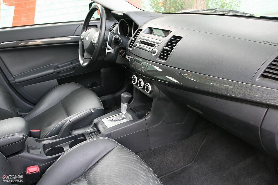 翼神2.0L旗舰型CVT