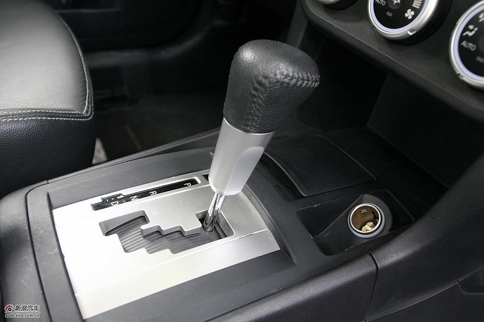 翼神2.0L旗舰型CVT