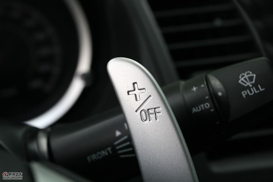 翼神2.0L旗舰型CVT