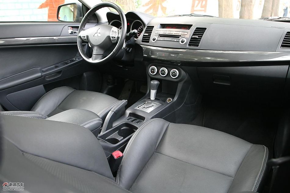 翼神2.0L旗舰型CVT