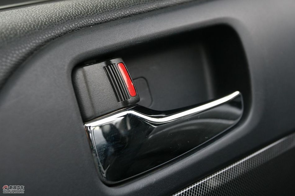 翼神2.0L旗舰型CVT