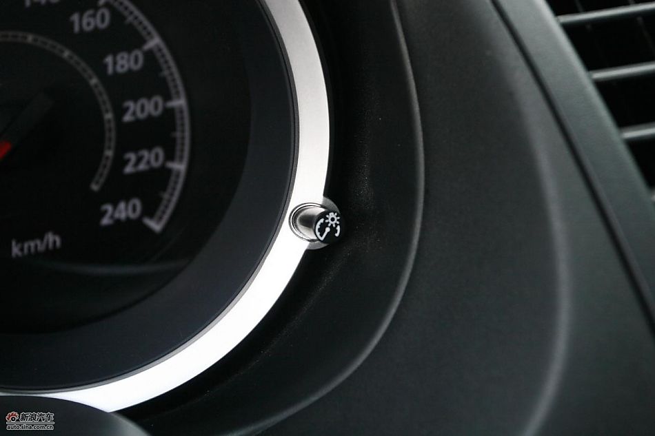 翼神2.0L旗舰型CVT