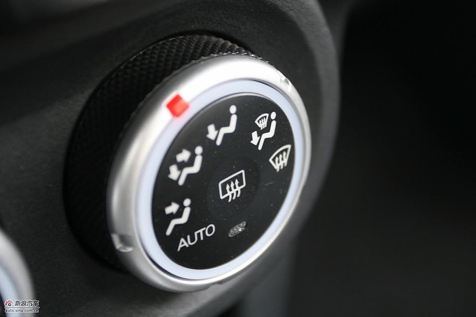 翼神2.0L旗舰型CVT