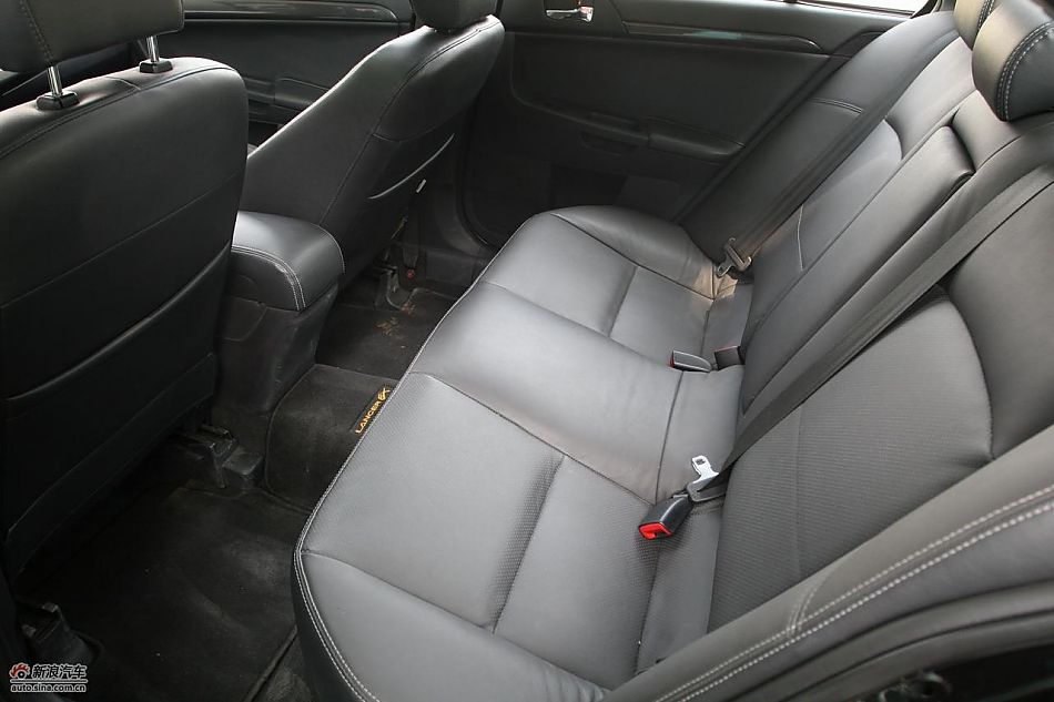 翼神2.0L旗舰型CVT