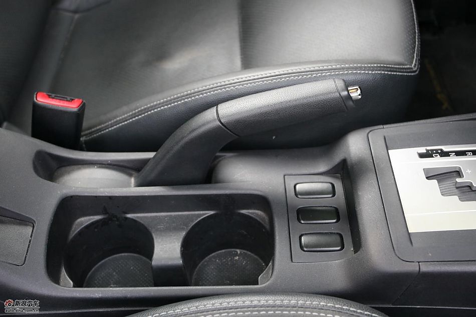 翼神2.0L旗舰型CVT