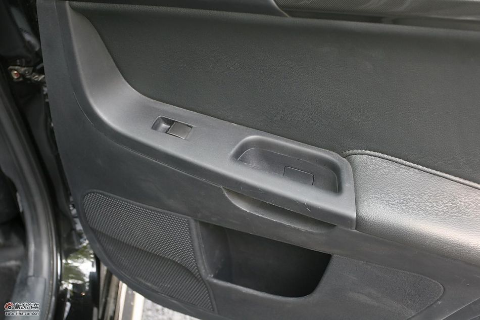 翼神2.0L旗舰型CVT