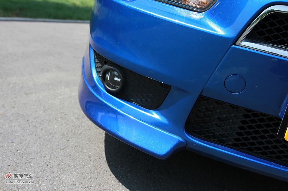新浪试车深度试驾2011款翼神