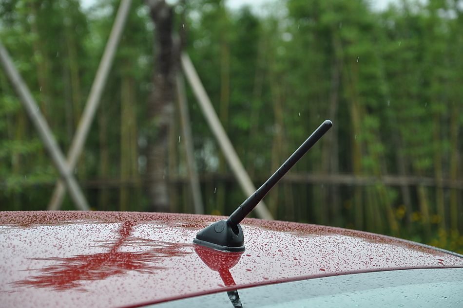 翼神1.8L豪华型CVT外观及细节