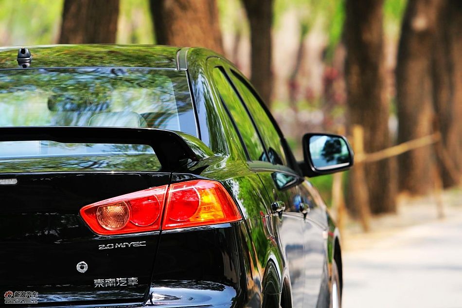 翼神2.0L旗舰型CVT