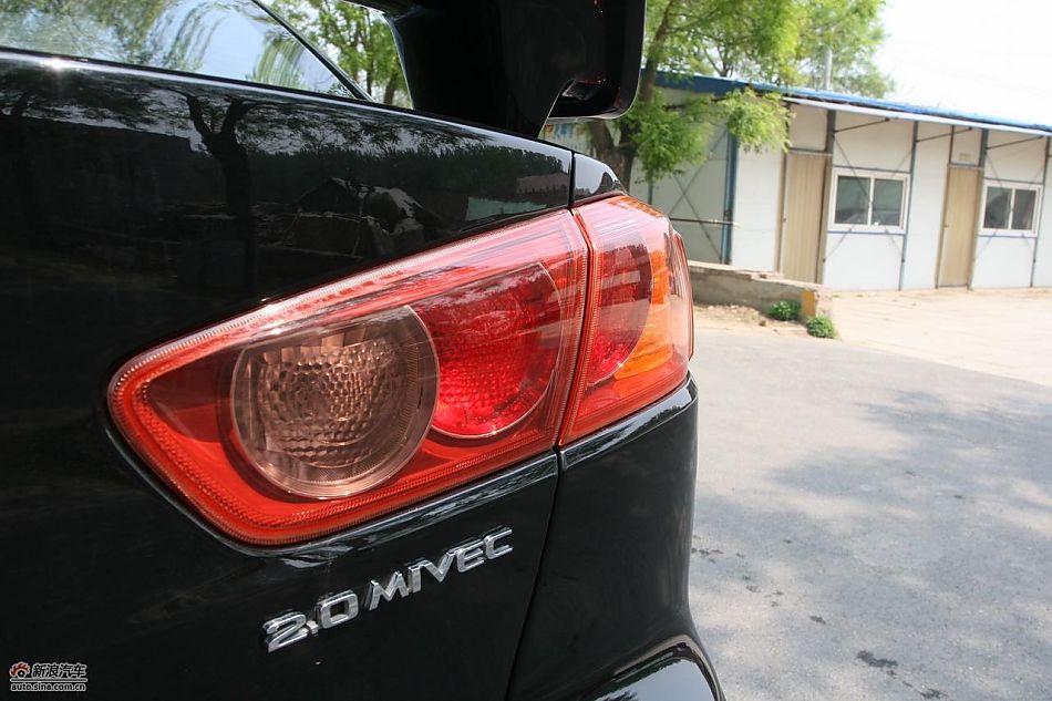 翼神2.0L旗舰型CVT