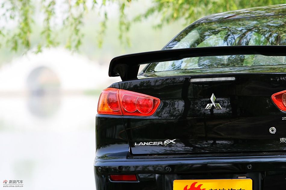 翼神2.0L旗舰型CVT