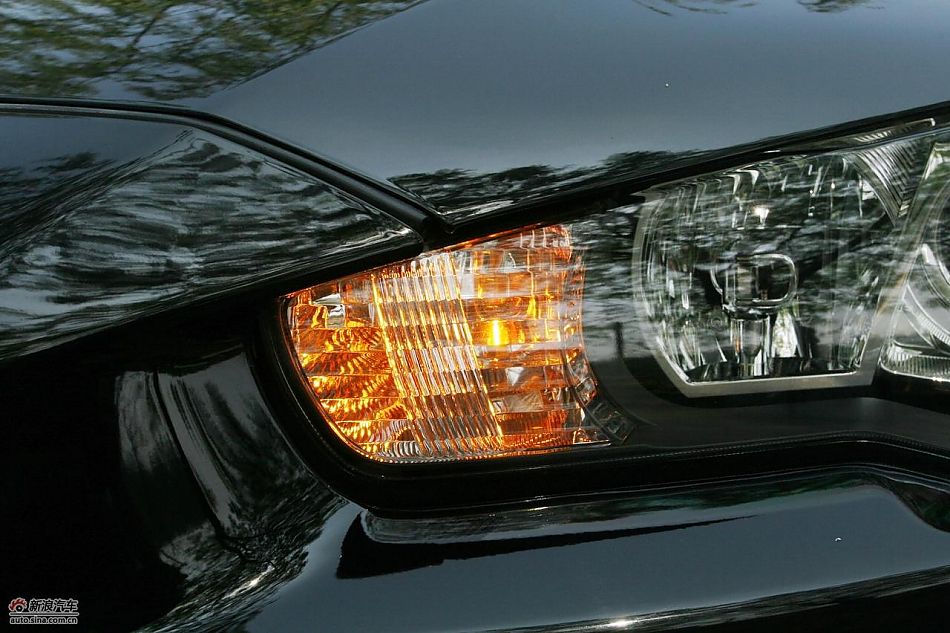 翼神2.0L旗舰型CVT