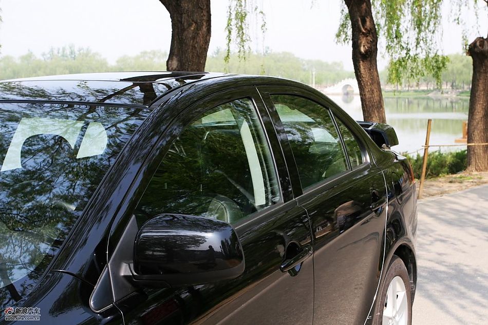 翼神2.0L旗舰型CVT