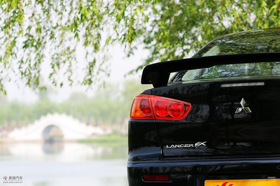 翼神2.0L旗舰型CVT