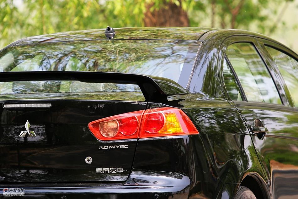 翼神2.0L旗舰型CVT