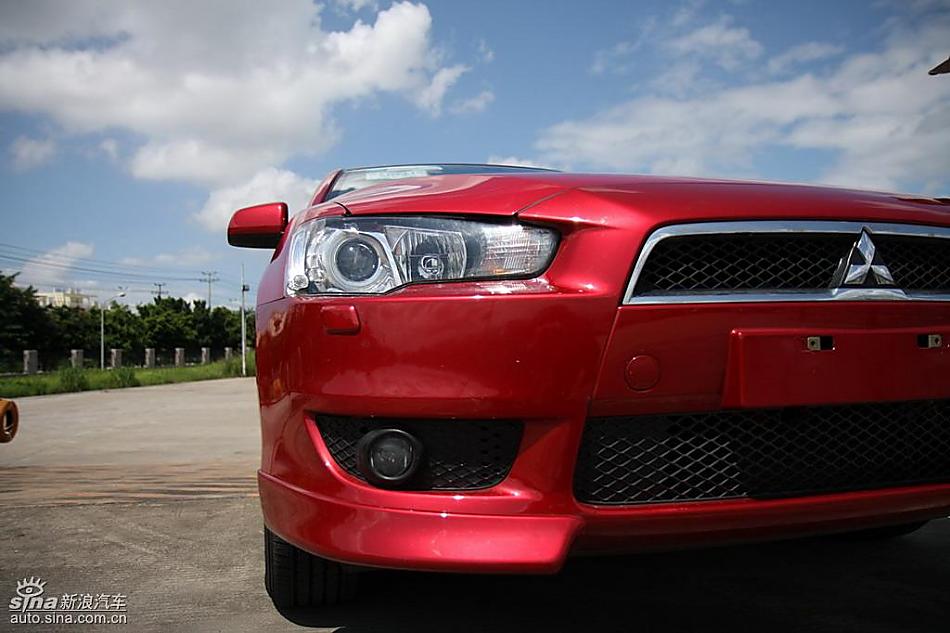 东南三菱LANCER EX外观实拍图