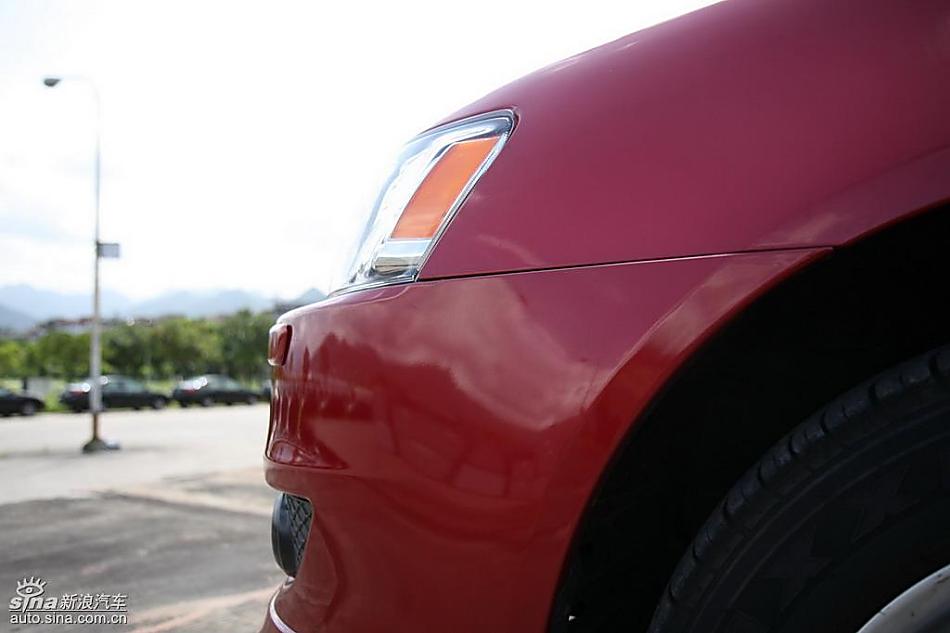 东南三菱LANCER EX外观实拍图