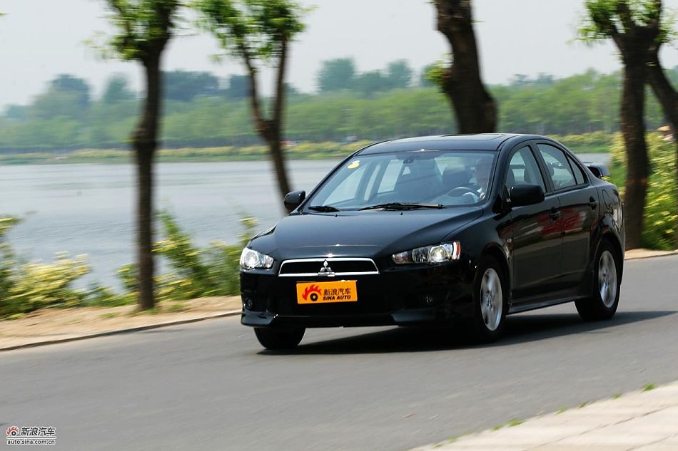 翼神2.0L旗舰型CVT