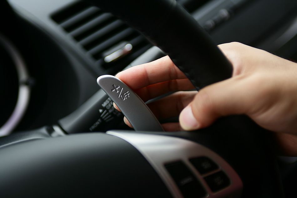 蓝瑟翼神内饰实拍图