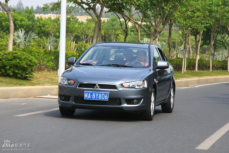 蓝瑟翼神动态图