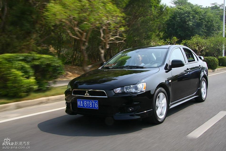 蓝瑟翼神动态图