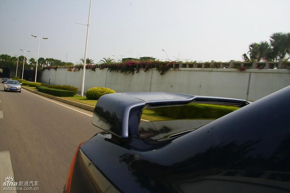 蓝瑟翼神动态图