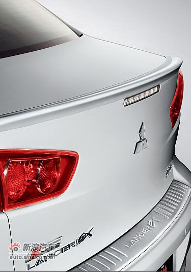 翼神周年限量款外观